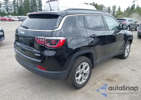 2025 Jeep Compass Latitude 4X4 из США, поврежденный, VIN 3C4NJDBN3ST547451